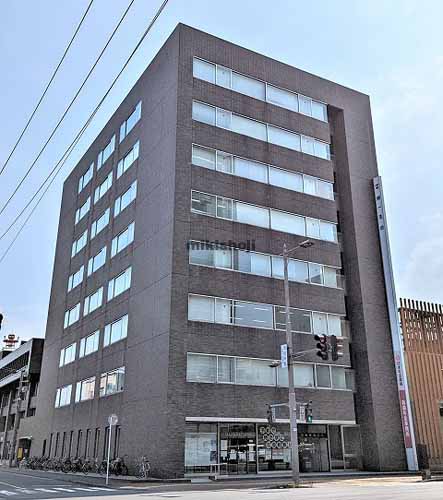 日進青森ビル 外観