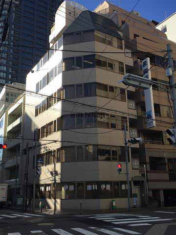 北浜山富ビル 外観