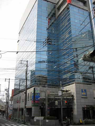 ワタヤコスモスビル 外観