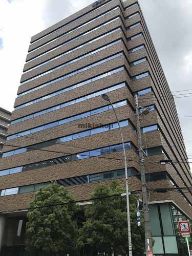 新大阪ブリックビル 外観