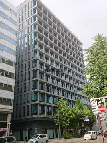 博多駅前・中央街の紙与博多中央ビル 外観1
