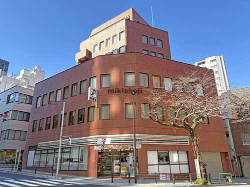 九段南の久保寺ビル 外観1