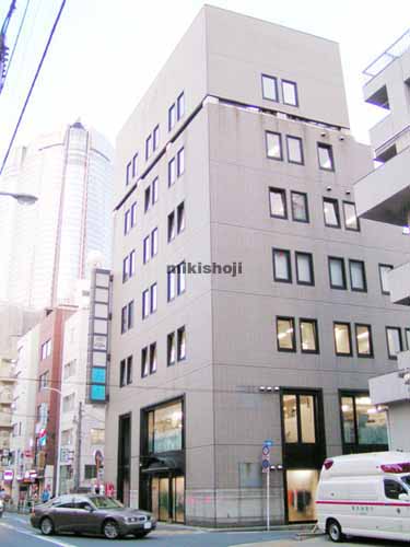 南麻布・元麻布・麻布十番のＭＯＭＯＮ六本木ビル 外観1