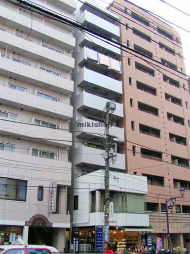 千駄木・根津のアーバン内田ビル 外観1