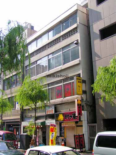 八重洲の松岡八重洲ビル 外観1
