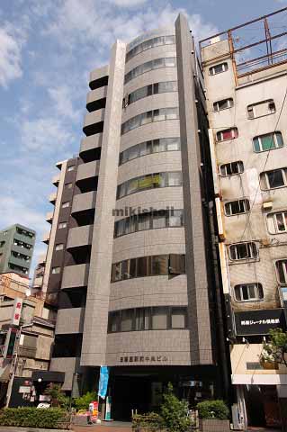 日暮里駅前中央ビル 外観