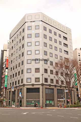 京王新宿３２１ビル 外観