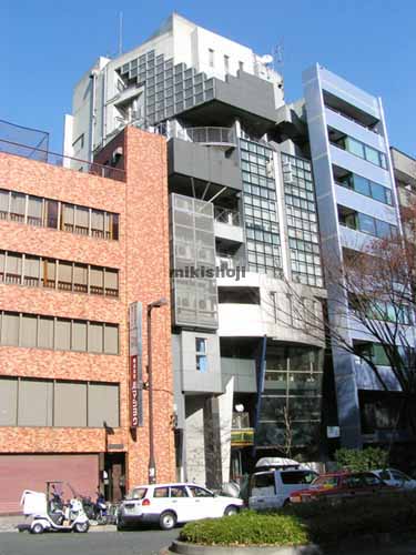 新小川町・山吹町の都住創山吹町ビル 外観1