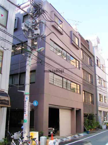 入船・新富のエビナビル 外観1