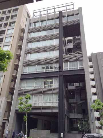 築地の一九堂ビル 外観1