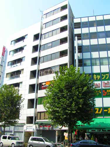 神田小川町のユースクエア御茶ノ水 外観1