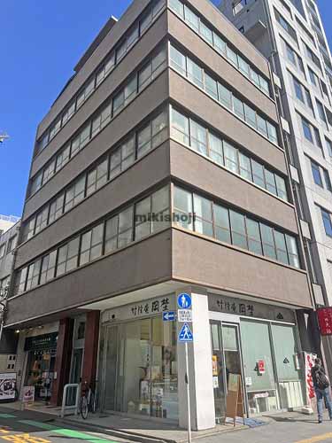 神田和泉町・神田松永町の昭和ビル 外観1