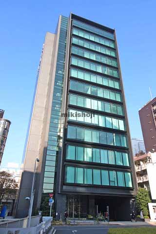 六本木の住友不動産六本木通ビル 外観1