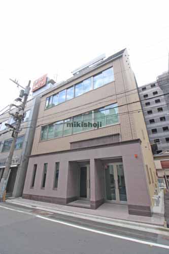 神田紺屋町・神田富山町・神田東松下町の神田東松下町飯田鋲螺ビル 外観1