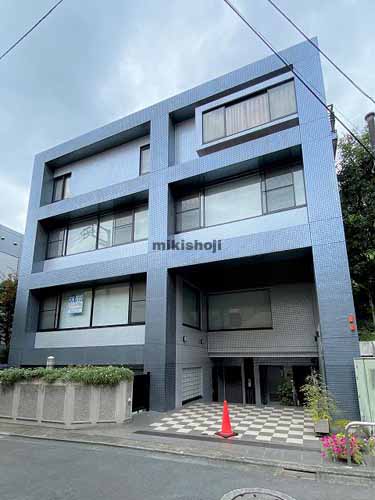 神宮前のカミニートアネックス 外観1