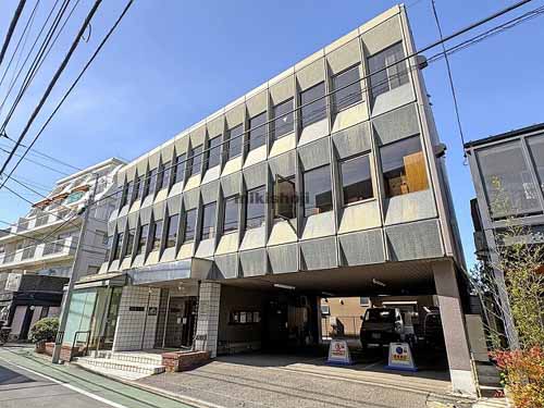 三鷹市の住吉ビル 外観1