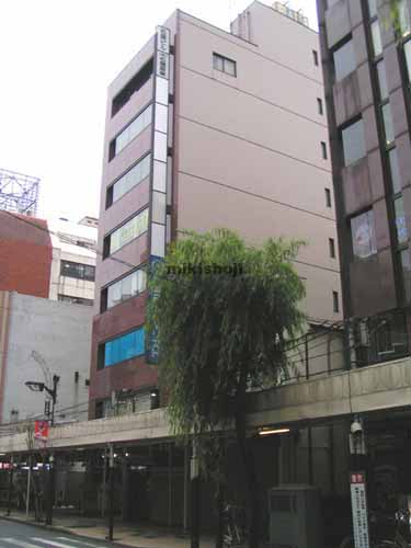 松屋ビル 外観1