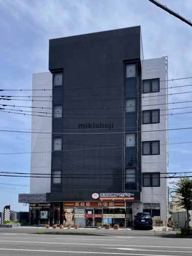 土浦市のレイクフロント土浦 外観1