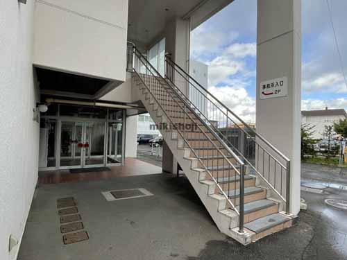 コロナード平岸Ⅱ エントランス1