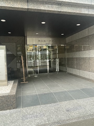 福山南三条ビル エントランス3