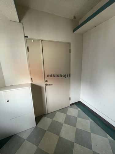 スリーシステムビル エレベーターホール2