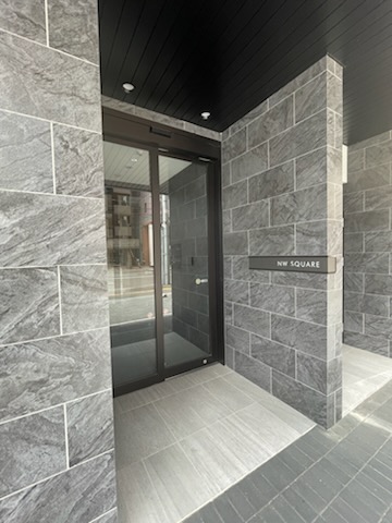 ＮＷ　ＳＱＵＡＲＥ エントランス2