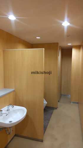 ショーケー本館ビル 水回り1