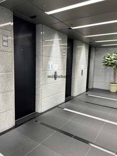 東日本不動産仙台ファーストビル エレベーターホール1