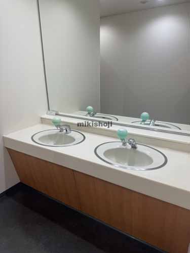 地下鉄泉中央駅ビル（ＳＷＩＮＧ） 水回り1