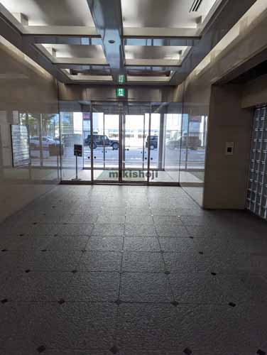 ニッセイ青森センタービル エントランス1