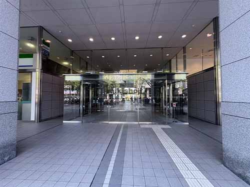 榴岡の仙台ＭＴビル エントランス1