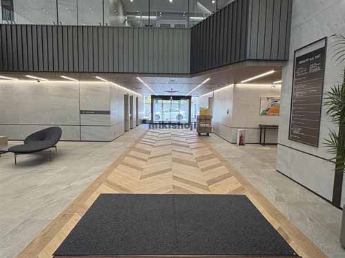 榴岡の仙台ＭＴビル エントランス2