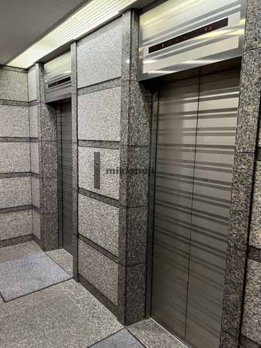 イマス二日町ビル エレベーターホール1