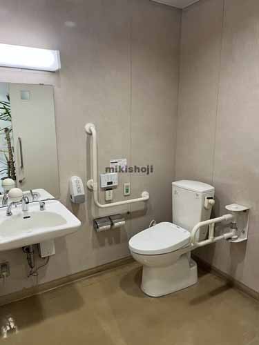 ＳＡＫＡＥ泉中央ビル 水回り3