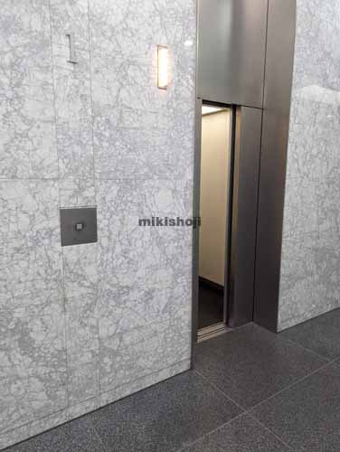 広瀬通ＳＥビル エレベーターホール1