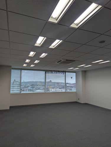 山王セントラルビル 貸室内1