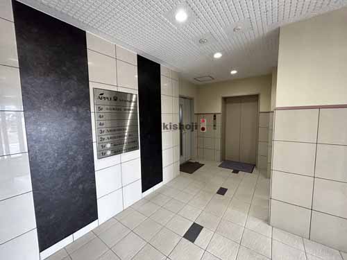 泉区のＡＰＰＬＥ泉 エントランス1