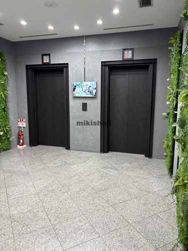 新横浜の新横浜第一ビルディング エレベーターホール1