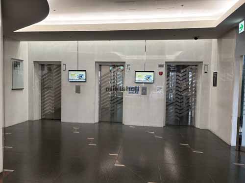 新横浜第二センタービル エレベーターホール2
