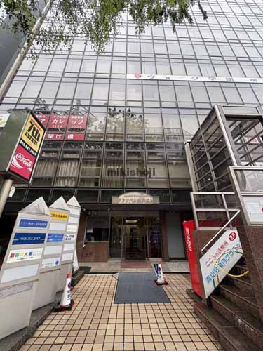 山下町・日本大通のグランベル横浜ビル エントランス1