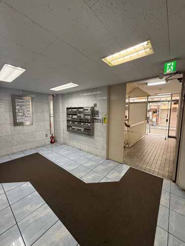 第６吉田ビル エントランス2