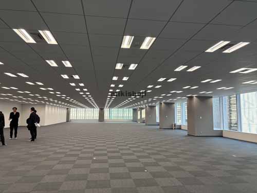 横浜ブルーアベニュー 貸室内1