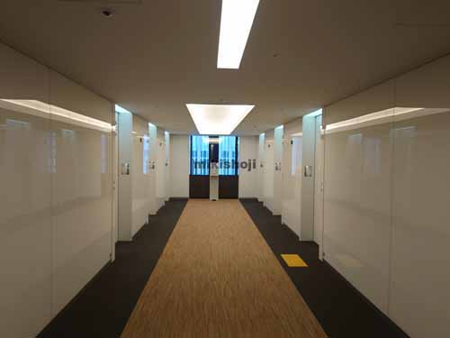 横浜三井ビルディング エレベーターホール1