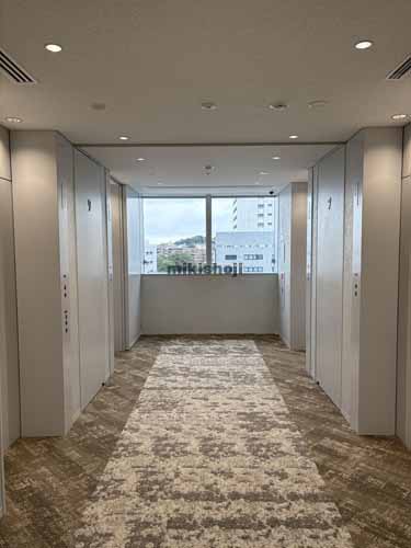 スイテ新横浜ビル エレベーターホール1