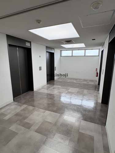 名駅・那古野の名古屋第二埼玉ビル エレベーターホール1