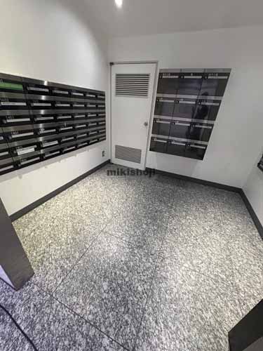 雲竜フレックスビル西館 エントランス1