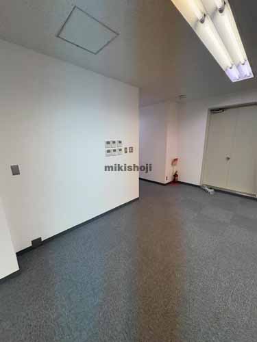 サンエース徳川 貸室内1