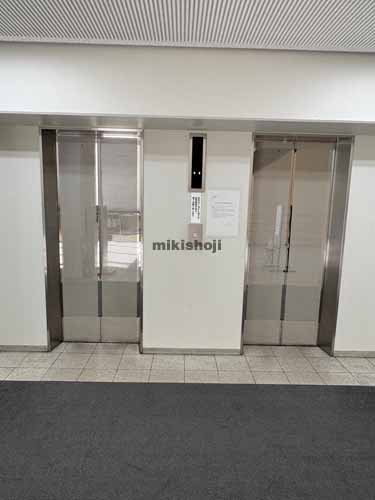 松本市全域のリーガル松本ビル エレベーターホール1