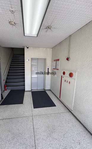 今池堂ビル エレベーターホール1