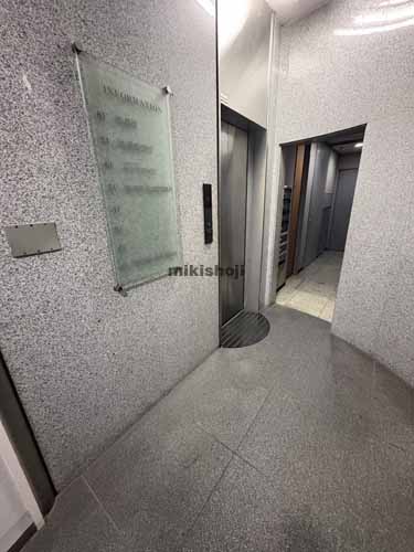 夢現広小路ビル エレベーターホール1